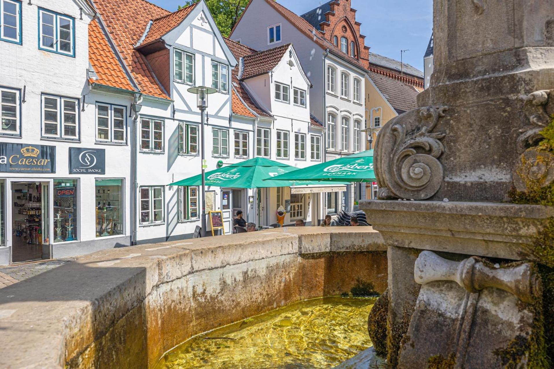 Fewo1846 - Kajuete Am Nordermarkt - Maritim Eingerichtetes Studio-Apartment Im Stadtzentrum Flensburg Exterior photo